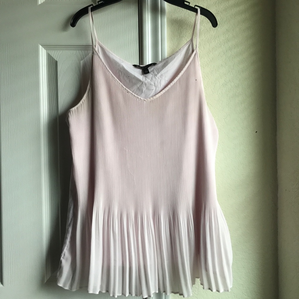Banana republic top size large